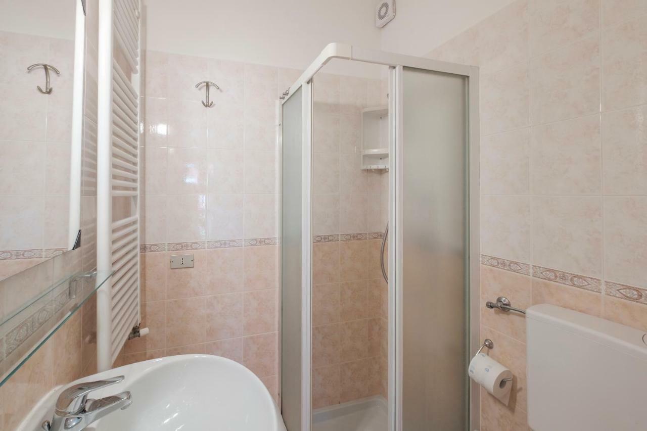 Residence Holiday Sirmione B8 Exterior foto