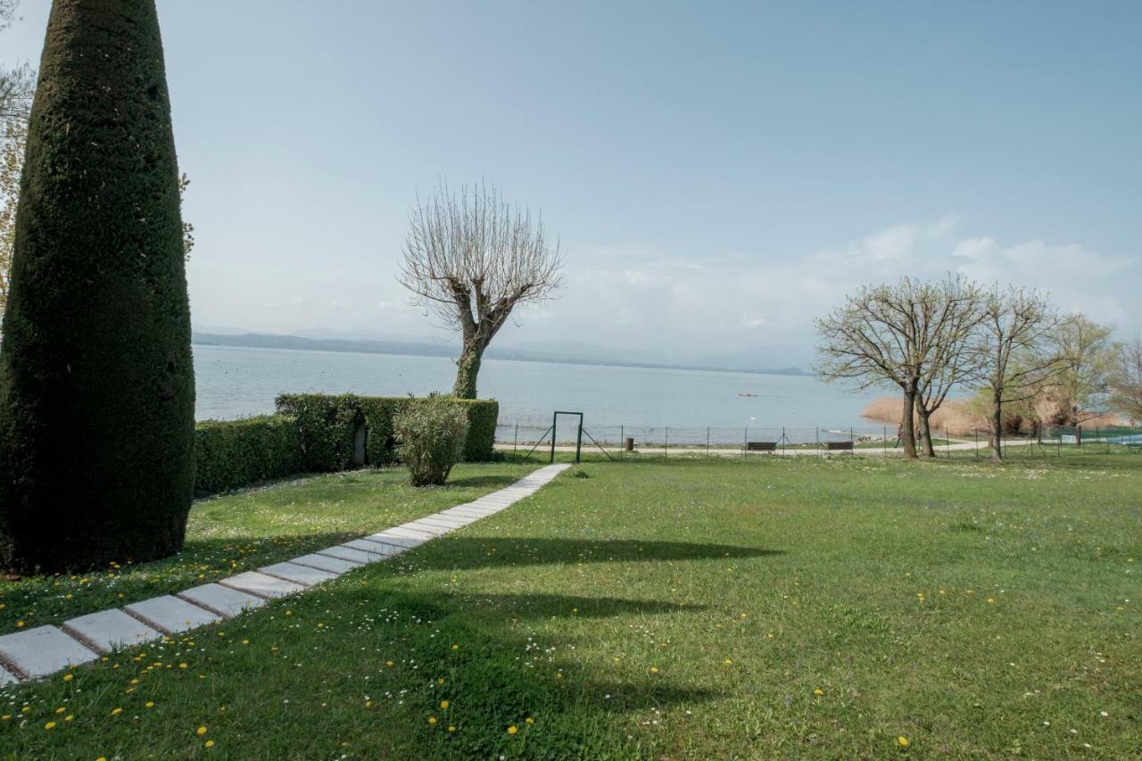Residence Holiday Sirmione B8 Exterior foto
