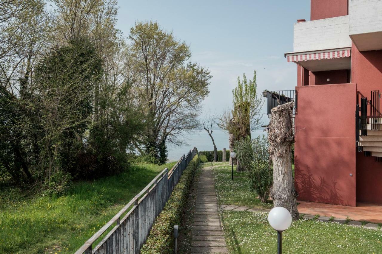 Residence Holiday Sirmione B8 Exterior foto
